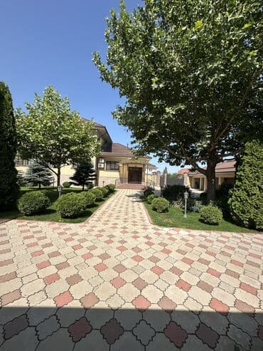 Дом, 590 м², 6 комнат, Риэлтор at lalafo.kg Дом, 590 м², 6 комнат, Риэлтор