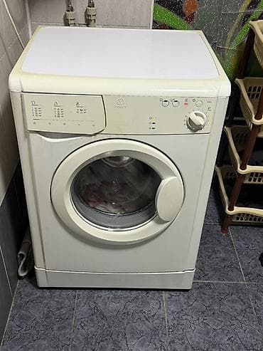 Стиральная машина Indesit. 5кг - Тип управления: механическое at lalafo.kg Стиральная машина Indesit. 5кг - Тип управления: механическое