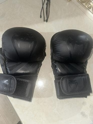 Мам перчатки размер L не одевал! at lalafo.kg Мам перчатки размер L не одевал!