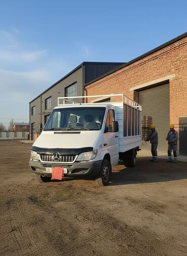 Легкий грузовик, Mercedes-Benz, Стандарт, 3 т at lalafo.kg Легкий грузовик, Mercedes-Benz, Стандарт, 3 т