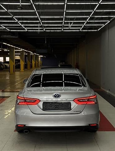 Tata: Toyota Camry: 2022 г., 2.5 л, Вариатор, Гибрид, Седан lalafo.kg да — 4 Tata: Toyota Camry: 2022 г., 2.5 л, Вариатор, Гибрид, Седан — 4