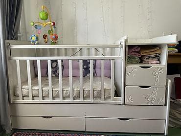 Детская кровать трансформер, Б/у, Другой тип, цвет - Белый at lalafo.kg Детская кровать трансформер, Б/у, Другой тип, цвет - Белый