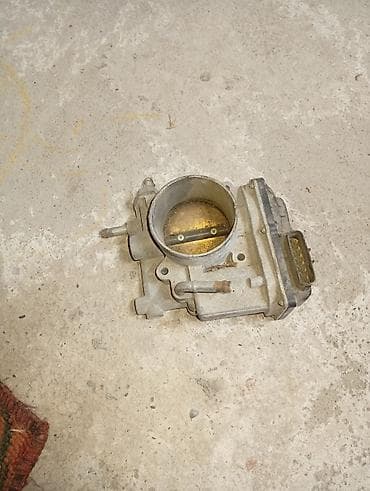 Дроссельная заслонка Subaru 2005 г., Б/у, Оригинал, Япония at lalafo.kg Дроссельная заслонка Subaru 2005 г., Б/у, Оригинал, Япония