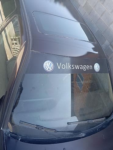 Volkswagen Vento: 1993 г., 1.8 л, Механика, Бензин, Седан at lalafo.kg Volkswagen Vento: 1993 г., 1.8 л, Механика, Бензин, Седан