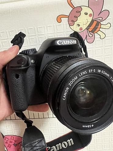 В отличном состоянии. Зеркальная камера Canon EOS 550D с универсальным at lalafo.kg В отличном состоянии. Зеркальная камера Canon EOS 550D с универсальным