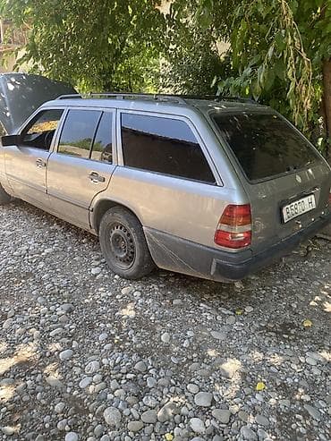 Mercedes-Benz W124: 1987 г., 2.9 л, Механика, Бензин, Универсал at lalafo.kg Mercedes-Benz W124: 1987 г., 2.9 л, Механика, Бензин, Универсал