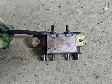 Электромагнитный вакуумный клапан (переключающий клапан) at lalafo.kg Электромагнитный вакуумный клапан (переключающий клапан)