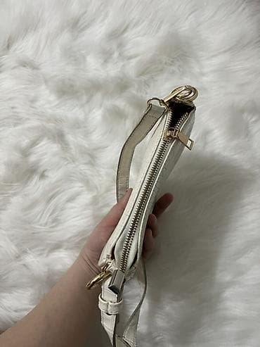 Классическая сумка, Yves Saint Laurent (YSL), Материал: Искусственная кожа, Съёмный ремень, Женские at lalafo.kg — 7 Классическая сумка, Yves Saint Laurent (YSL), Материал: Искусственная кожа, Съёмный ремень, Женские — 7