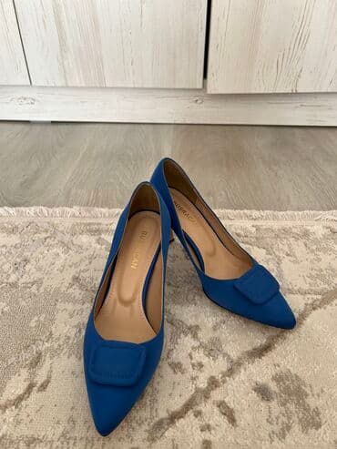 Продаются новые туфли. Турция, 37 размер маломерка at lalafo.kg Продаются новые туфли. Турция, 37 размер маломерка