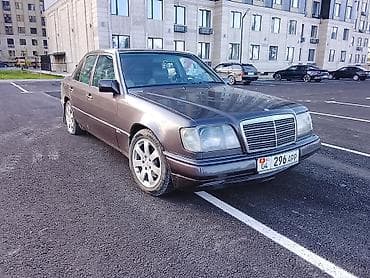 Mercedes-Benz W124: 1992 г., 3 л, Ручные, Бензин, Седан at lalafo.kg Mercedes-Benz W124: 1992 г., 3 л, Ручные, Бензин, Седан