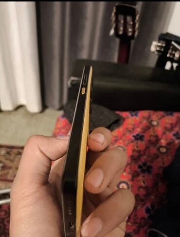 Poco X6 Pro 5G, Б/у, 256 ГБ, цвет - Желтый at lalafo.kg Poco X6 Pro 5G, Б/у, 256 ГБ, цвет - Желтый