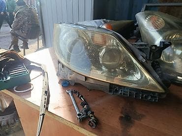 Передняя правая фара Lexus Б/у, Оригинал at lalafo.kg Передняя правая фара Lexus Б/у, Оригинал