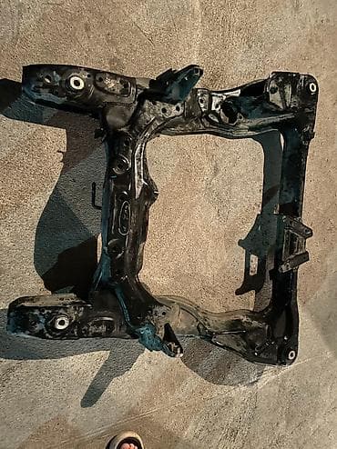 Срочно продаю балки Хонда аккорд СР at lalafo.kg Срочно продаю балки Хонда аккорд СР