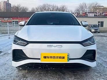 BYD E2: 2023 г., Электромобиль, Кроссовер at lalafo.kg BYD E2: 2023 г., Электромобиль, Кроссовер
