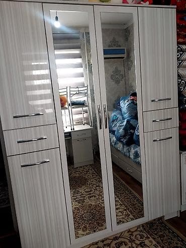 Шифоньер, шкаф для одежды, Прямой, ЛДСП at lalafo.kg Шифоньер, шкаф для одежды, Прямой, ЛДСП