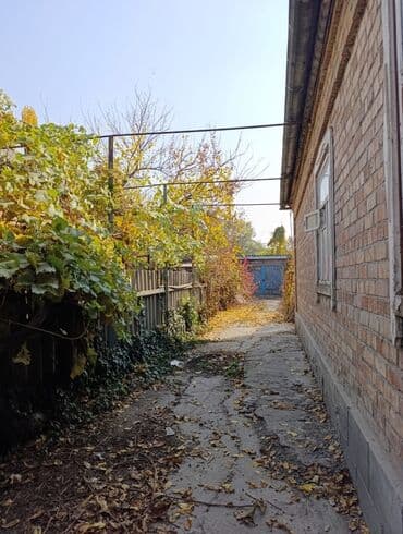 честный дом: Дом, 132 м², 5 комнат, Собственник, Старый ремонт at lalafo.kg — 3 честный дом: Дом, 132 м², 5 комнат, Собственник, Старый ремонт — 3