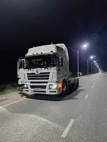 Тягач, Shacman, Бортовой at lalafo.kg Тягач, Shacman, Бортовой