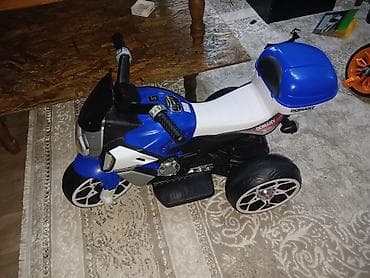 Детский электрокар at lalafo.kg Детский электрокар