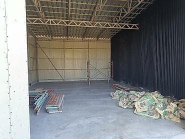 Сдается на долгий срок сухое Складское помещение/ангар. 3 бокса по 70 at lalafo.kg Сдается на долгий срок сухое Складское помещение/ангар. 3 бокса по 70