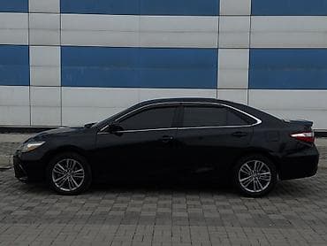 Toyota Camry: 2015 г., 2.5 л, Типтроник, Бензин, Седан at lalafo.kg Toyota Camry: 2015 г., 2.5 л, Типтроник, Бензин, Седан