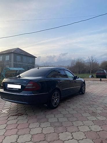 Mercedes-Benz E-Class: 2003 г., 2.2 л, Механика, Дизель at lalafo.kg Mercedes-Benz E-Class: 2003 г., 2.2 л, Механика, Дизель