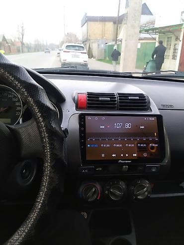 Honda Jazz: 2003 г., 1.3 л, Механика, Бензин, Хэтчбэк at lalafo.kg Honda Jazz: 2003 г., 1.3 л, Механика, Бензин, Хэтчбэк