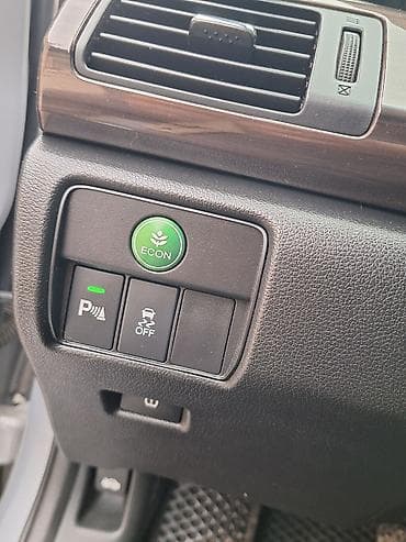 Haima: Honda Accord: 2017 г., 2.4 л, Вариатор, Бензин, Седан at lalafo.kg — 8 Haima: Honda Accord: 2017 г., 2.4 л, Вариатор, Бензин, Седан — 8