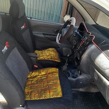 Daewoo Matiz: 2002 г., 0.8 л, Кол менен иштөөчү, Бензин, Хетчбек lalafo.kg да Daewoo Matiz: 2002 г., 0.8 л, Кол менен иштөөчү, Бензин, Хетчбек