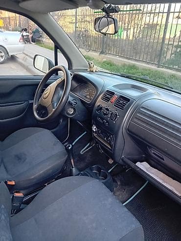 Opel Agila: 2004 г., 1 л, Ручные, Бензин, Минивэн at lalafo.kg Opel Agila: 2004 г., 1 л, Ручные, Бензин, Минивэн