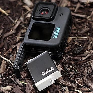 Экшн‑камера GoPro HERO 11 с дополнительными аккумуляторами и большим lalafo.kg да Экшн‑камера GoPro HERO 11 с дополнительными аккумуляторами и большим
