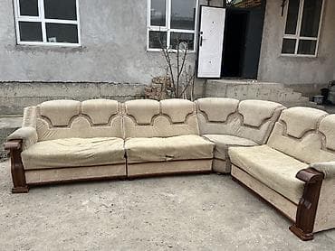 Угловой модульный диван классического стиля цена договорная - at lalafo.kg Угловой модульный диван классического стиля цена договорная -