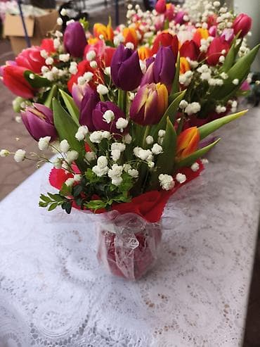 LED гирляндалар: ЯРМАРКА ВЕФА ГОРЬКОГО Тюльпаны и готовые букеты - Сорта и расцветки lalafo.kg да — 4 LED гирляндалар: ЯРМАРКА ВЕФА ГОРЬКОГО Тюльпаны и готовые букеты - Сорта и расцветки — 4