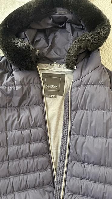 Женская пуховая куртка GEOX RESPIRA originally Только после химчистки at lalafo.kg Женская пуховая куртка GEOX RESPIRA originally Только после химчистки