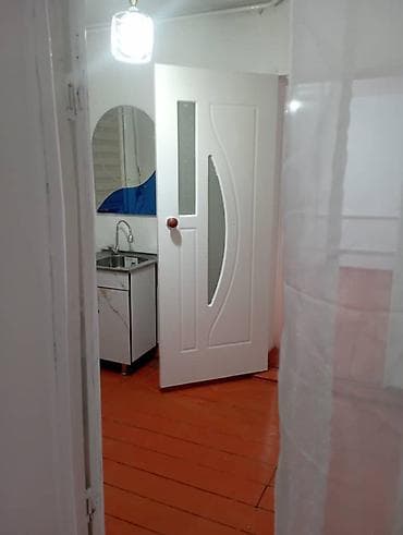 3 комнаты, С мебелью частично at lalafo.kg 3 комнаты, С мебелью частично