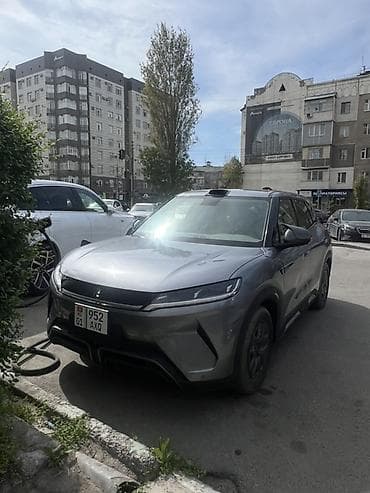 BYD E2: 2024 г., 1.4 л, Автомат, Электромобиль, Кроссовер at lalafo.kg BYD E2: 2024 г., 1.4 л, Автомат, Электромобиль, Кроссовер