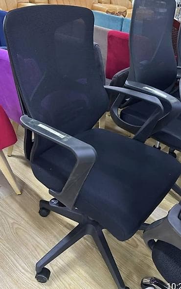 Офисное кресло, Новый, С колесиками, цвет - Черный, Платная доставка at lalafo.kg Офисное кресло, Новый, С колесиками, цвет - Черный, Платная доставка