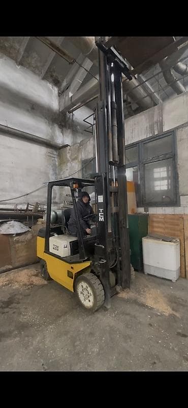 ЗИЛ: Жүктөгүч, Дөңгөлөктүү, Айры lalafo.kg да — 1 ЗИЛ: Жүктөгүч, Дөңгөлөктүү, Айры — 1