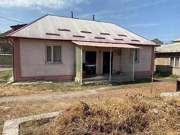 Продам жилой дом в мкр. Учкун. ул. Сатыбалдиева/ Ауэзова. Участок at lalafo.kg Продам жилой дом в мкр. Учкун. ул. Сатыбалдиева/ Ауэзова. Участок