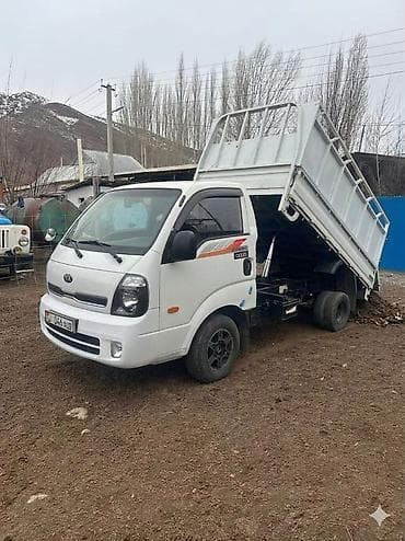 Заказать Хендай портер, Доставка щебня, угля, песка, чернозема, отсев, C грузчиком at lalafo.kg Заказать Хендай портер, Доставка щебня, угля, песка, чернозема, отсев, C грузчиком