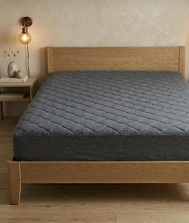 Наматрасник водонепроницаемый, стёганый, на резинке по периметру at lalafo.kg Наматрасник водонепроницаемый, стёганый, на резинке по периметру