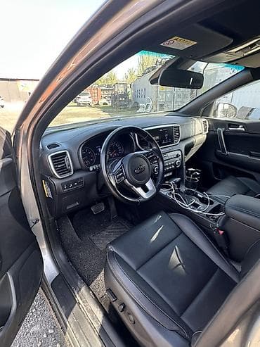 Kia Sportage: 2018 г., 2 л, Автомат, Бензин, Кроссовер at lalafo.kg Kia Sportage: 2018 г., 2 л, Автомат, Бензин, Кроссовер