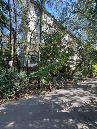 3 комнаты, 58 м², Индивидуалка, 5 этаж, Старый ремонт at lalafo.kg 3 комнаты, 58 м², Индивидуалка, 5 этаж, Старый ремонт