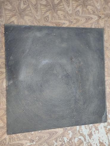 Эшик астындагы килем Квадраттык, түсү - Боз lalafo.kg да — 1 Эшик астындагы килем Квадраттык, түсү - Боз — 1