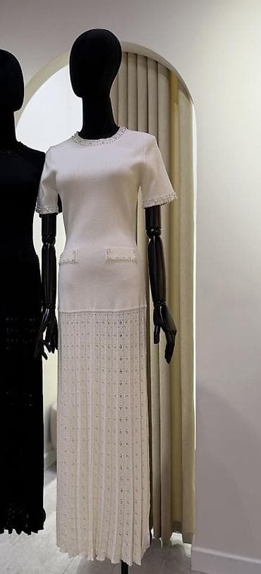 Лосиналар, леггинсылар: Sandro женское платье белого цвета с короткими рукавами. Носка один lalafo.kg да — 2 Лосиналар, леггинсылар: Sandro женское платье белого цвета с короткими рукавами. Носка один — 2