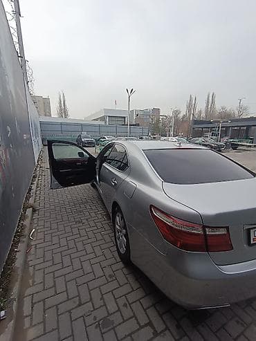 Lexus LS: 2007 г., 4.6 л, Автомат, Бензин, Седан at lalafo.kg — 4 Lexus LS: 2007 г., 4.6 л, Автомат, Бензин, Седан — 4