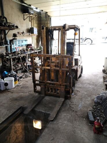 Услуги автокара, погрузчика, вилочного погрузчика, выезд. поднимает at lalafo.kg Услуги автокара, погрузчика, вилочного погрузчика, выезд. поднимает