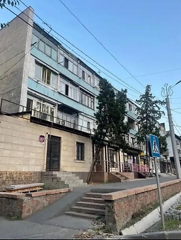 1 комната, Собственник, Без подселения, С мебелью частично at lalafo.kg 1 комната, Собственник, Без подселения, С мебелью частично