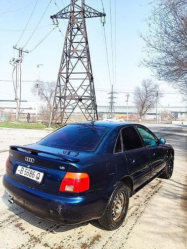 Volkswagen Vento: 1994 г., 1.8 л, Бензин at lalafo.kg Volkswagen Vento: 1994 г., 1.8 л, Бензин