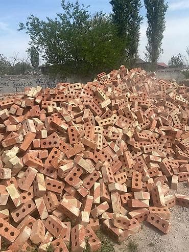 Кирпич керамический пустотелый (щелевой), полноразмерный - Материал at lalafo.kg Кирпич керамический пустотелый (щелевой), полноразмерный - Материал