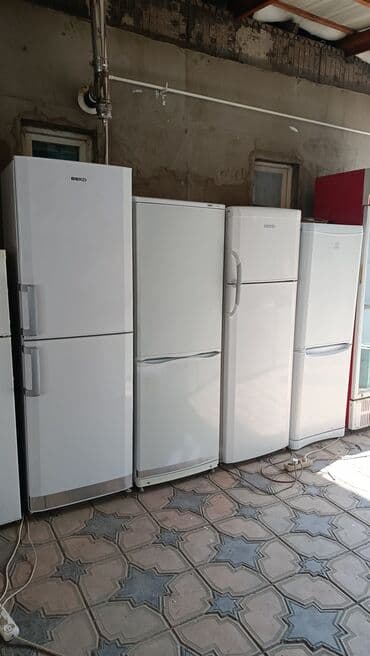 Продаю холодильник работает отлично в хорошем состоянии цены разные at lalafo.kg Продаю холодильник работает отлично в хорошем состоянии цены разные